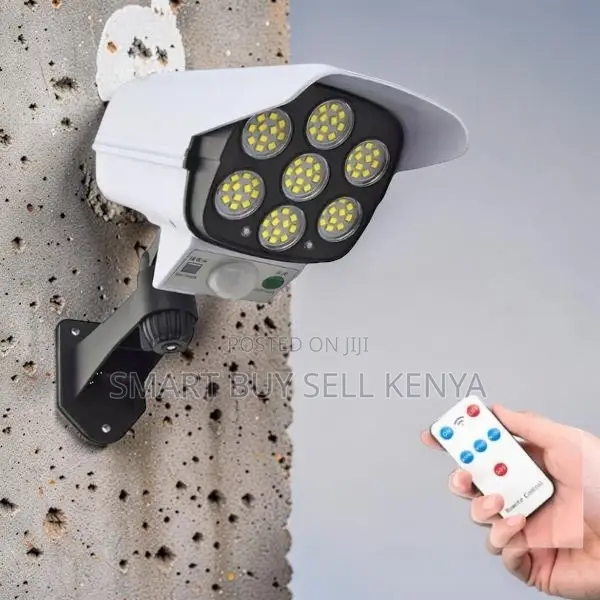 Long Working Time Dummy Fake CCTV Camera Motion Sensor Solar Light
