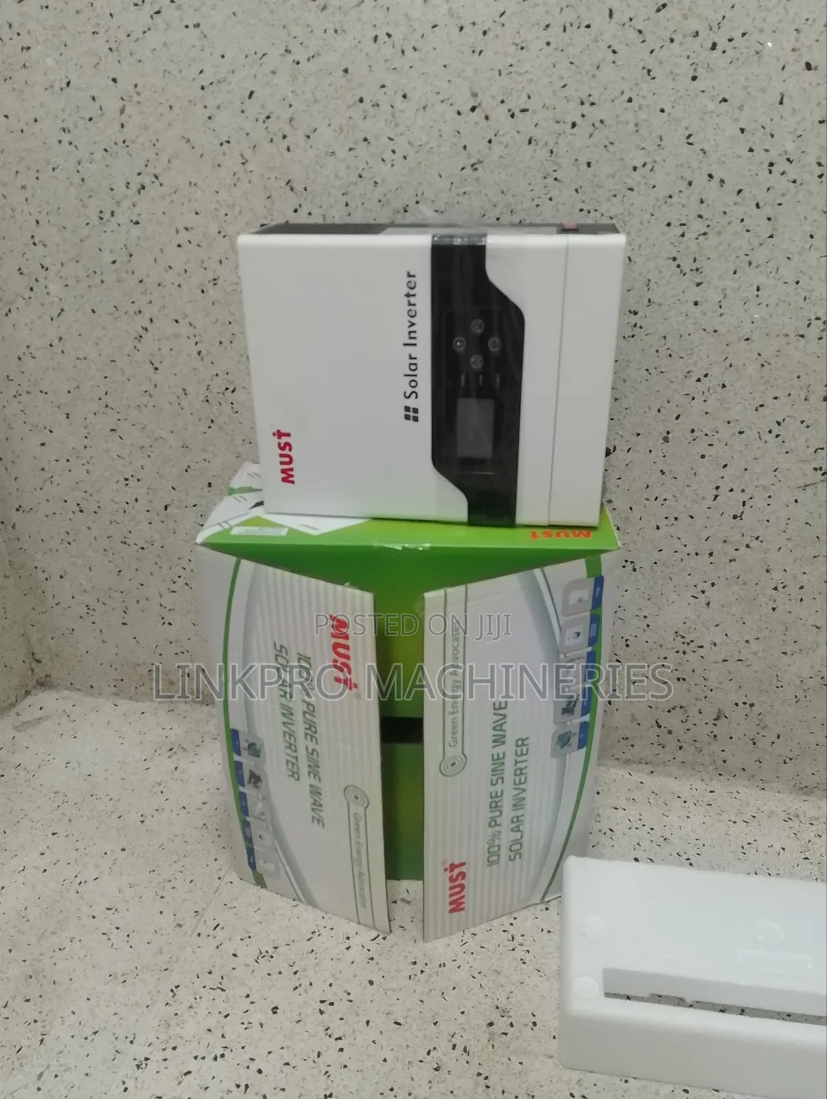 1.5kva 12v Must Hybrid Inverter