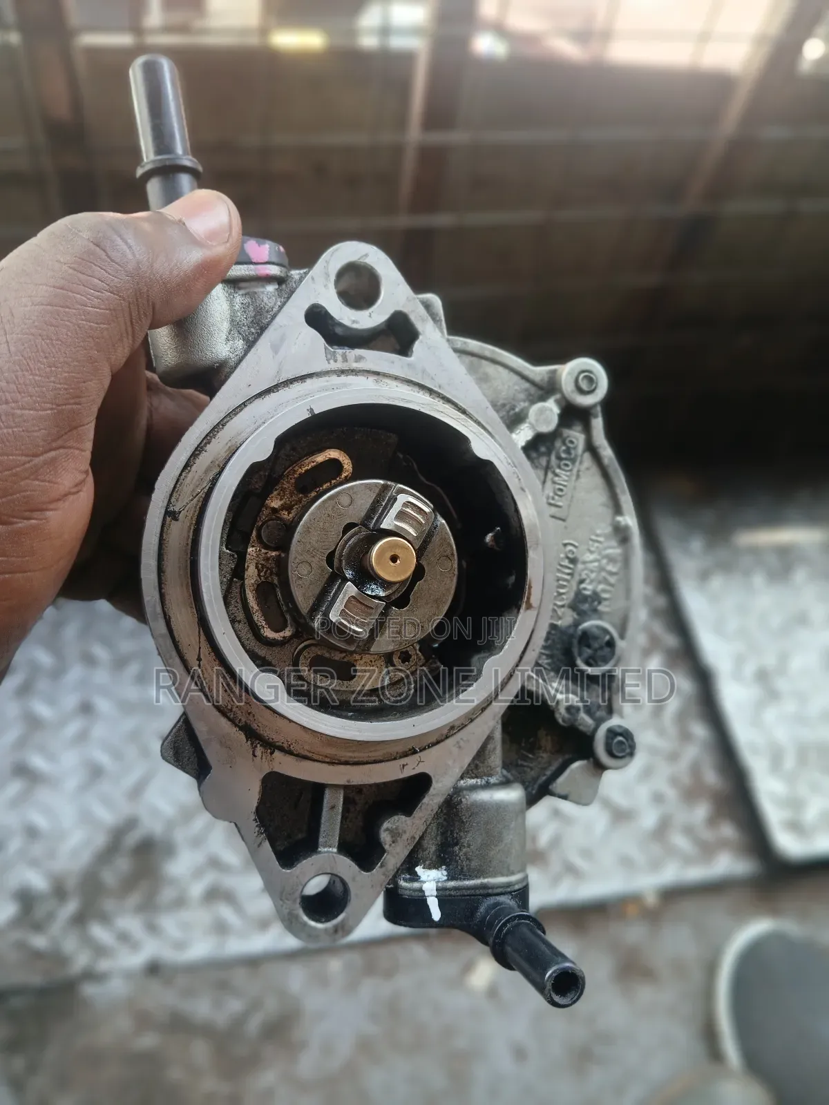 Vaccum Pump Ford Ranger 2.2