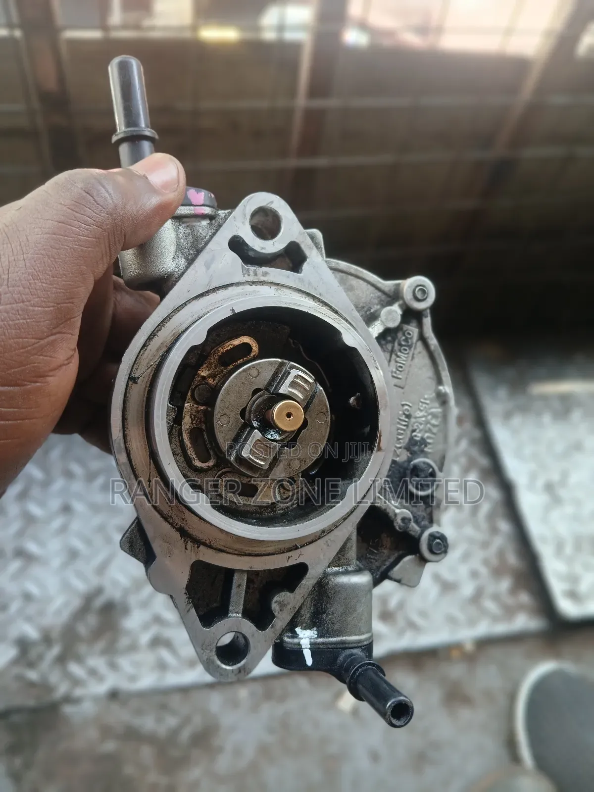 Vaccum Pump Ford Ranger 2.2