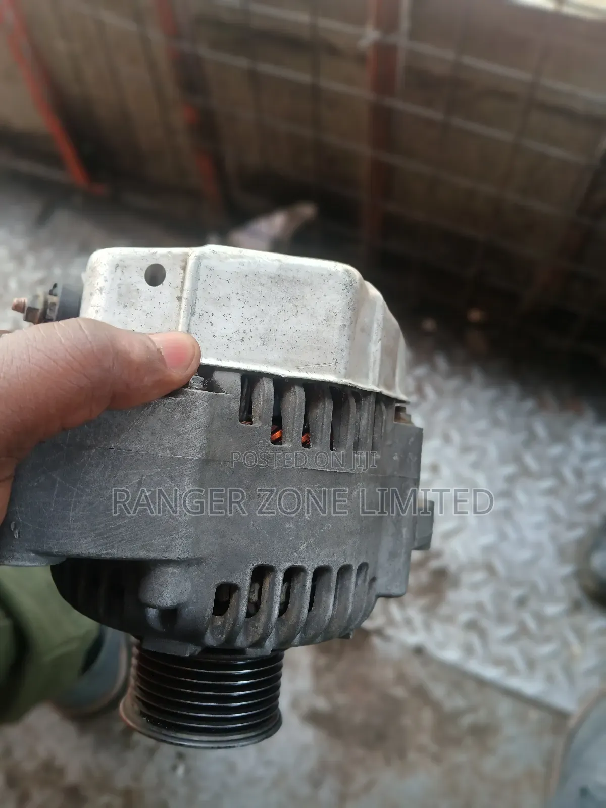 Alternator Prado J120