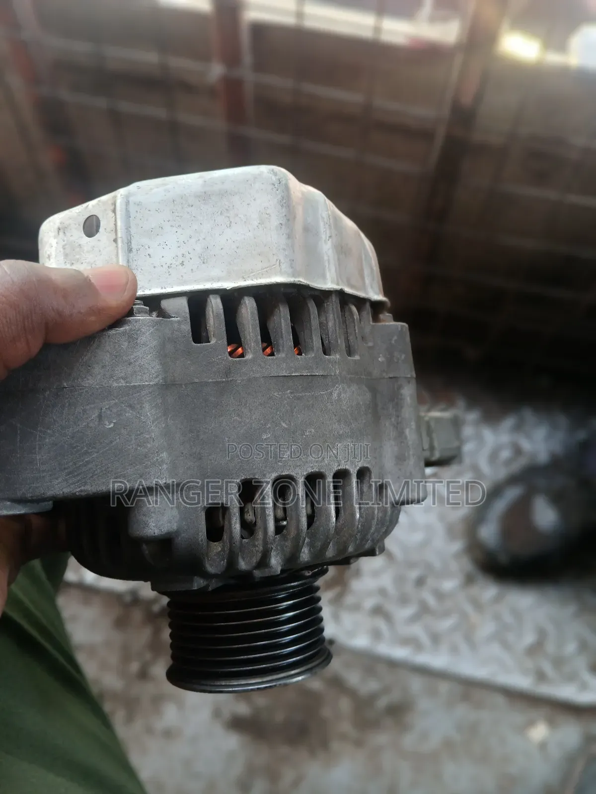 Alternator Prado J120