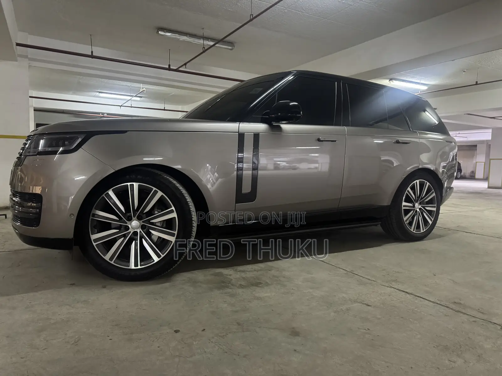 Land Rover Range Rover P400 SE SWB 2022 Gray