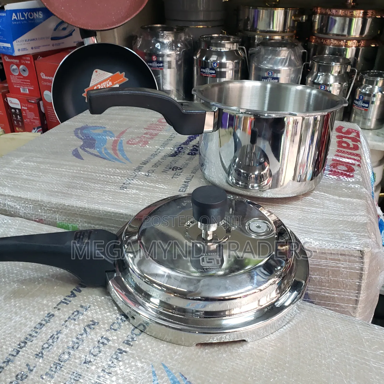3 LTR Induction Pressure Cooker / Stainless Aluminum Pressure Cooker