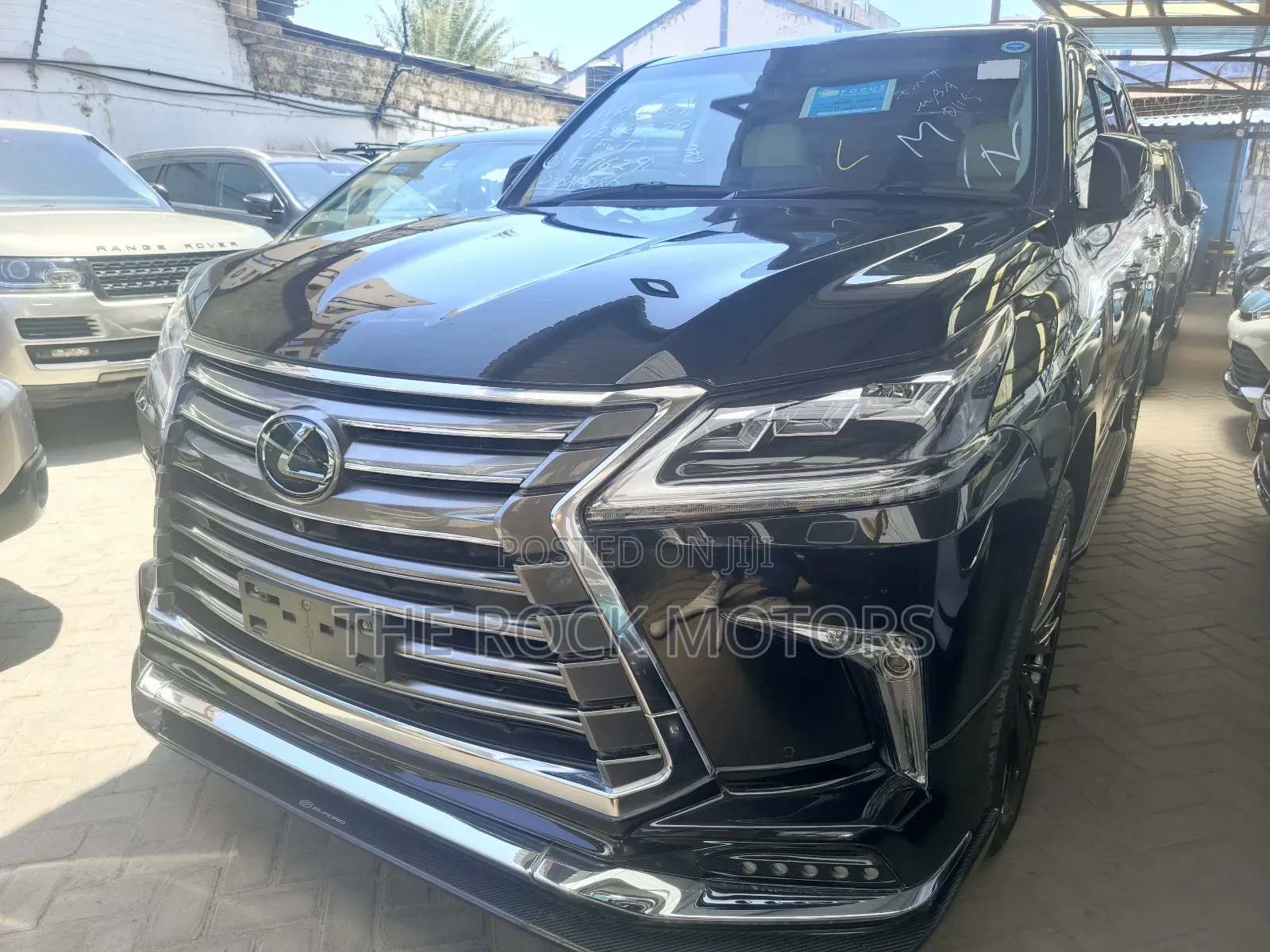 Lexus LX 2019 Black
