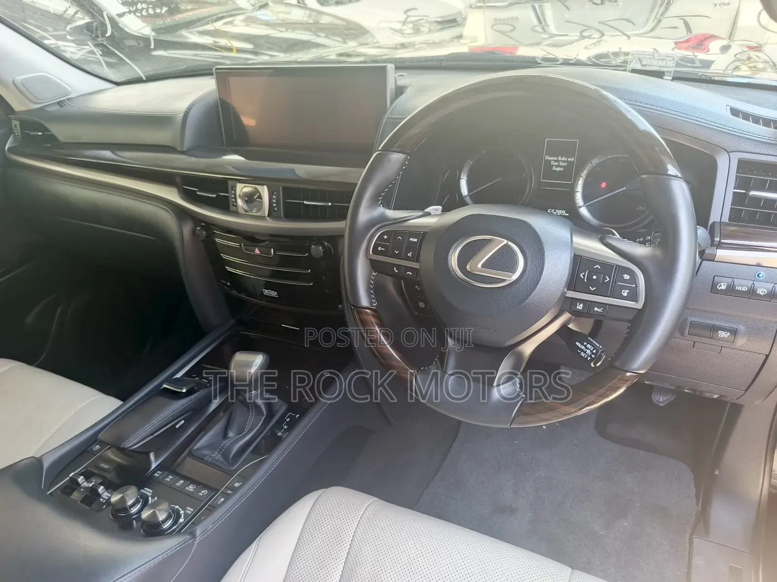 Lexus LX 2019 Black