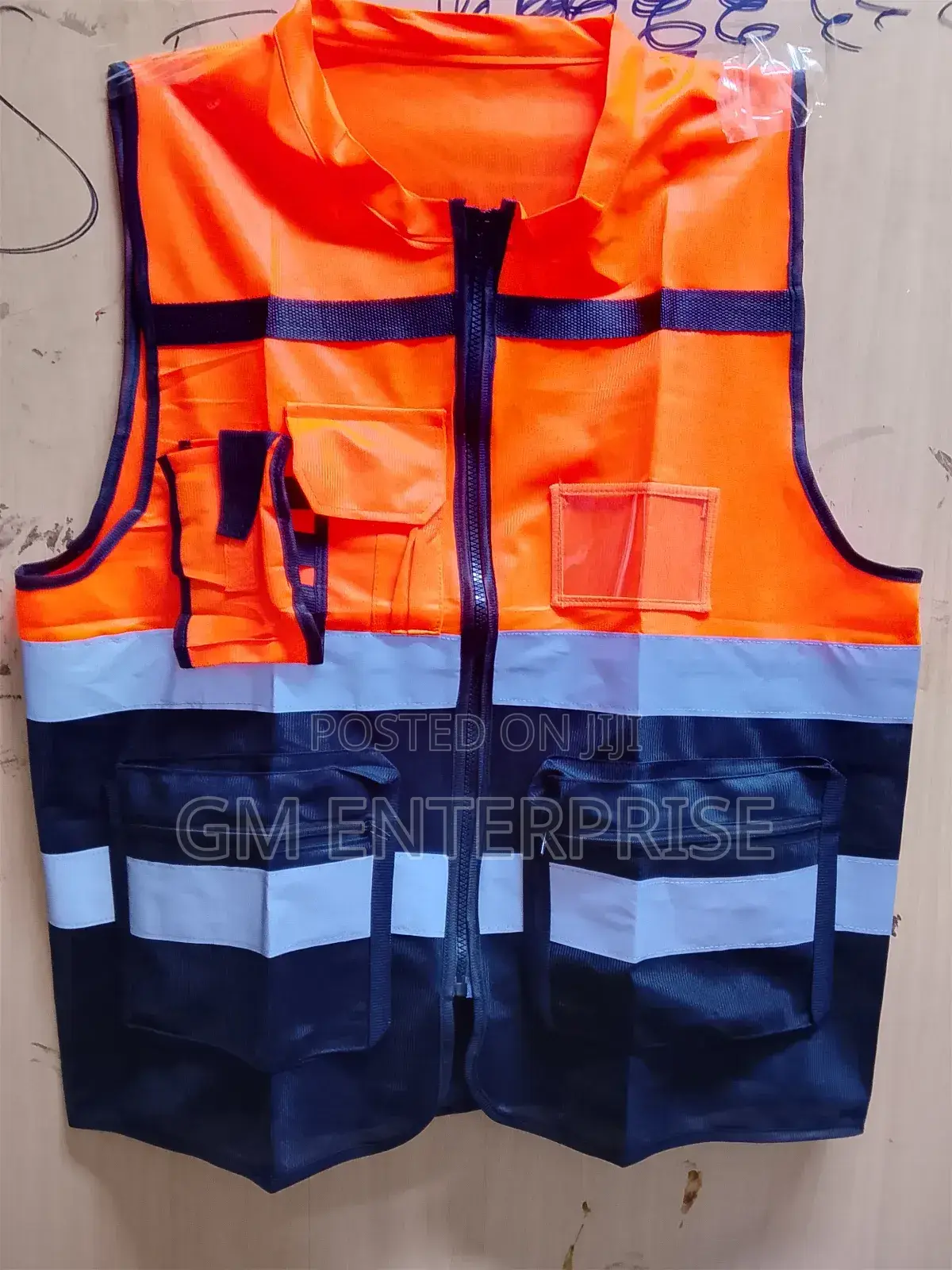 Reflector Vest With Zip And Pocket