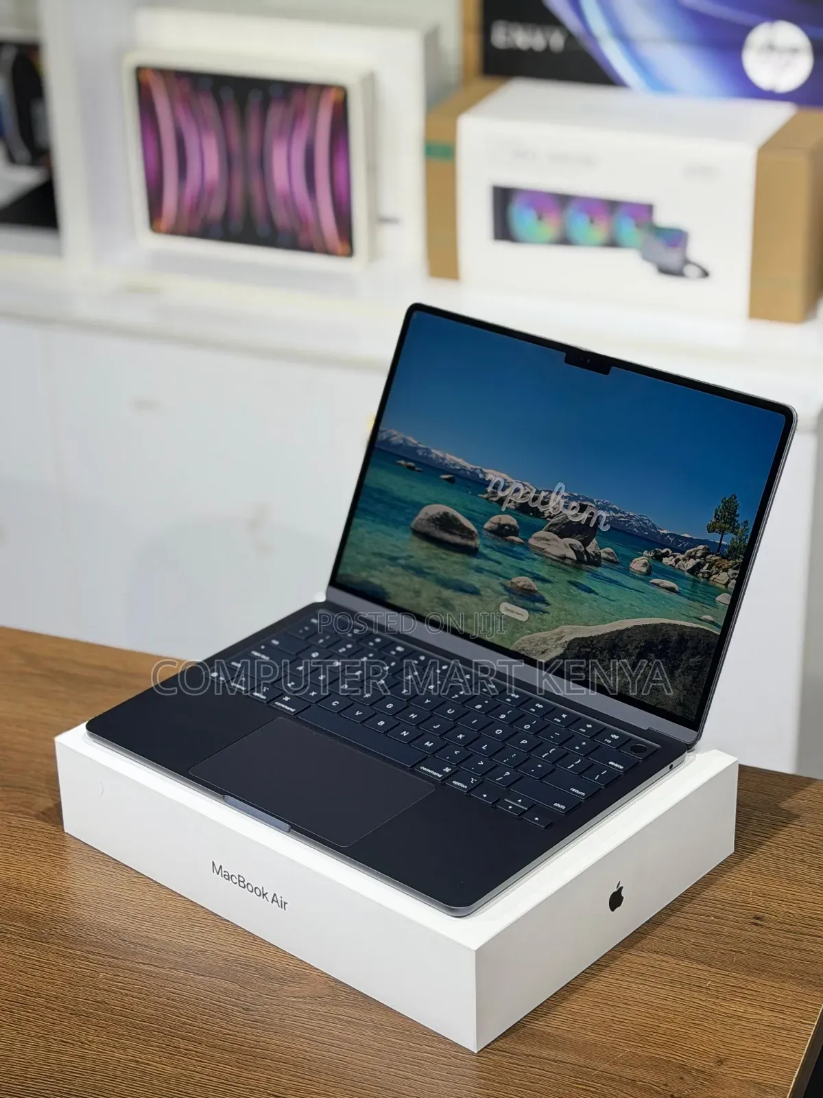 New Laptop Apple MacBook Air 2025 M4 16GB Apple M4 SSD 512GB