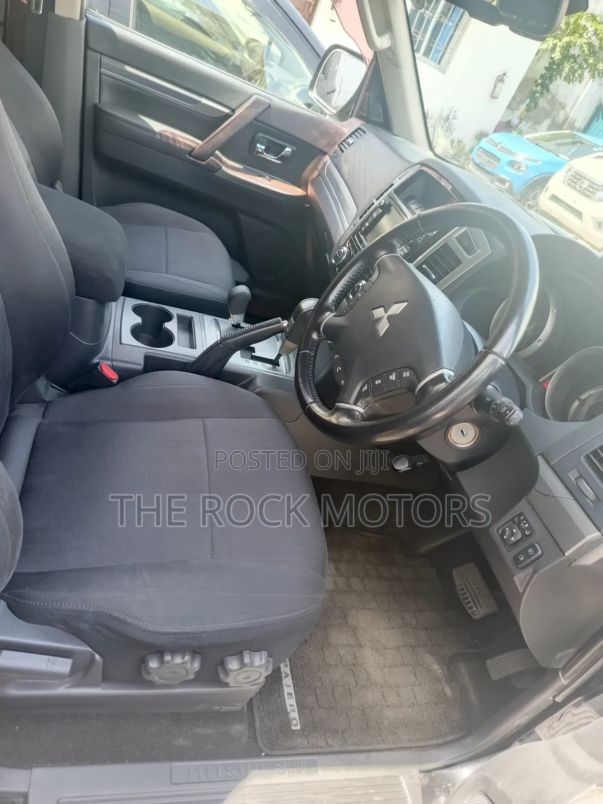 Mitsubishi Pajero 2019 Black