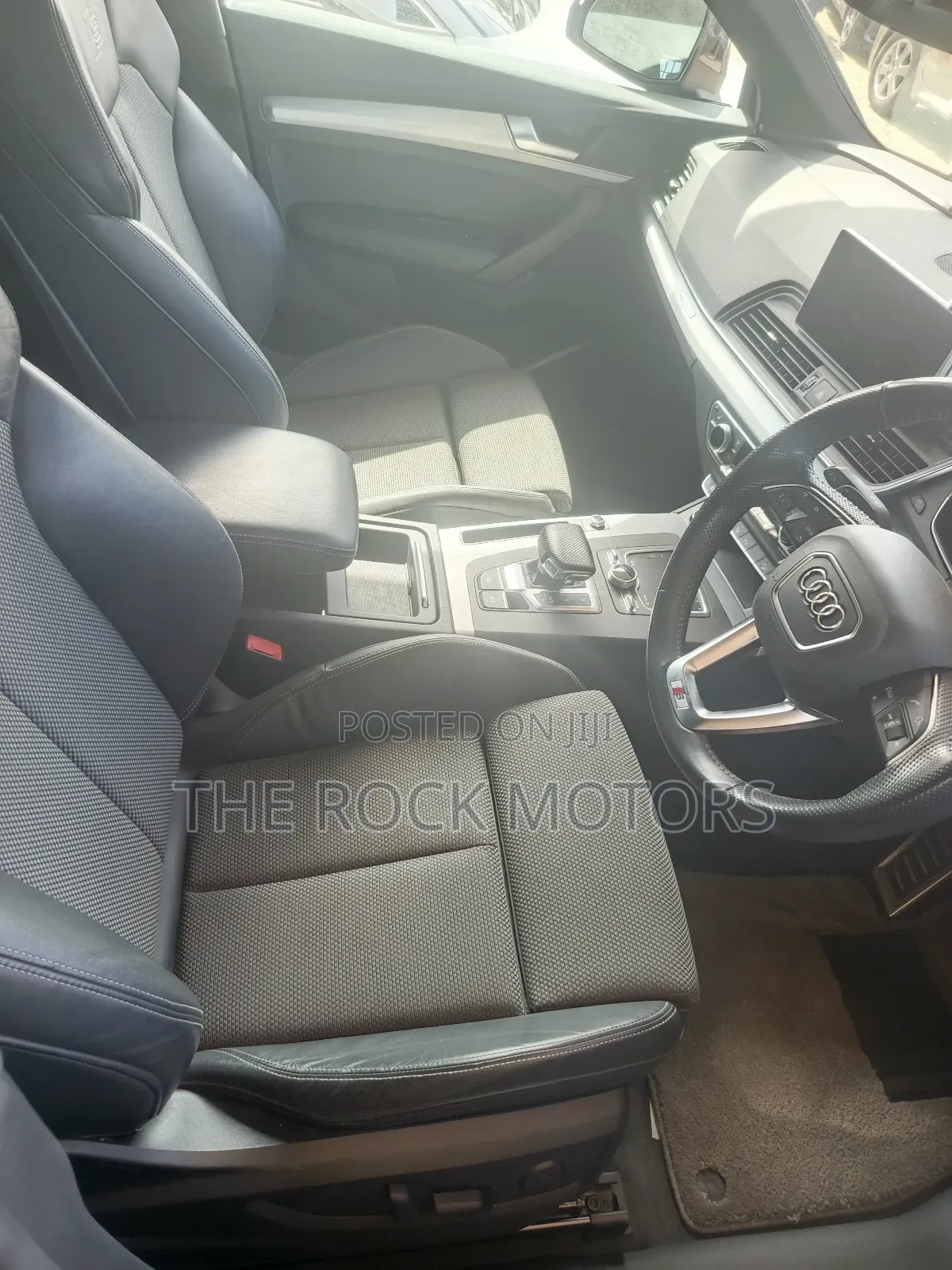 Audi Q5 2.0T Premium AWD quattro 2019 Black