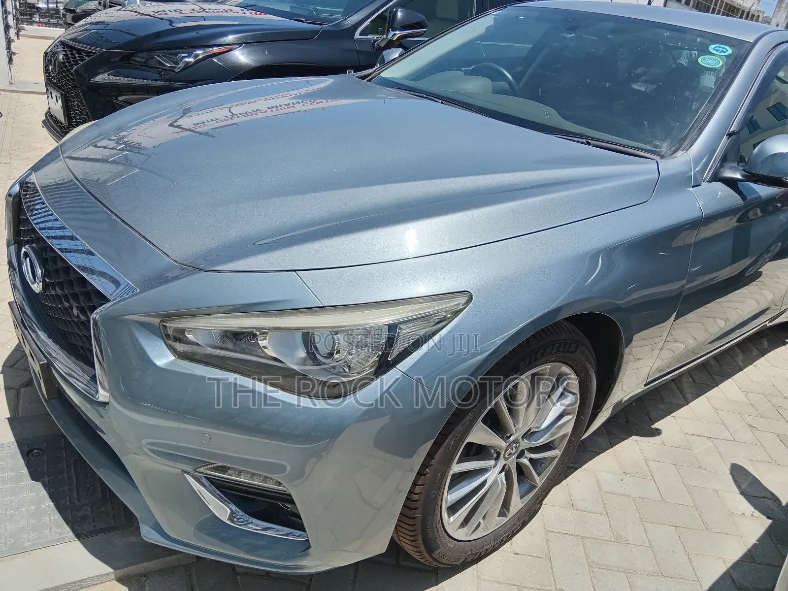 Infiniti Q50 2018 Silver