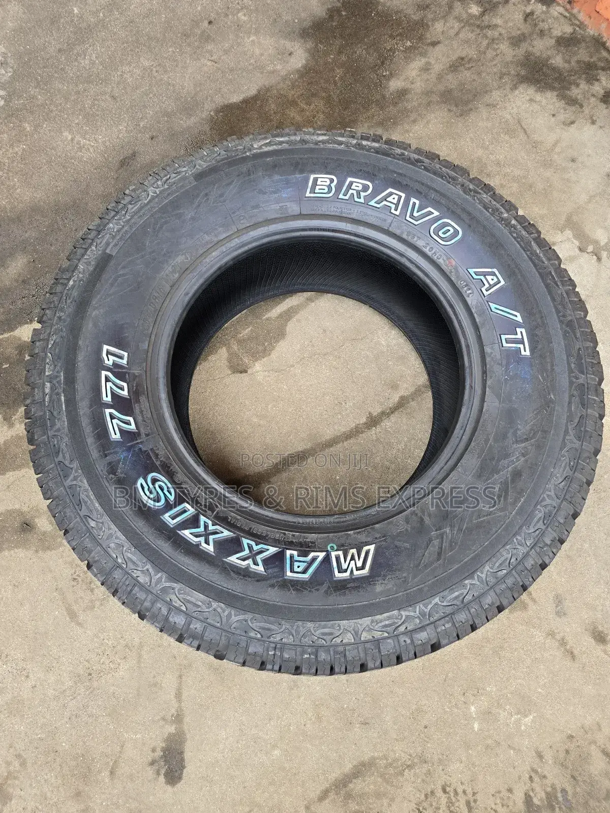 265 /70 R16 Maxxis at 771 (All Terrein)