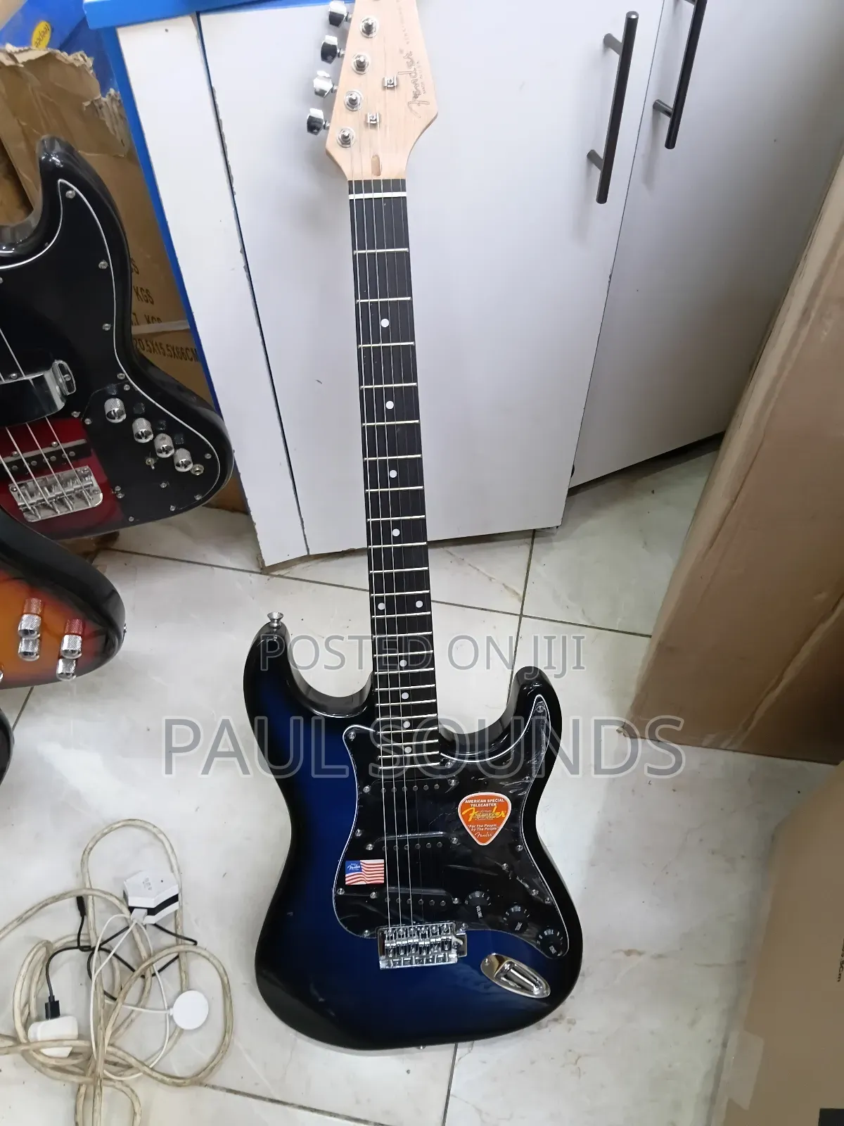 Fender Solo 22 Electric Guitar – Blue Burst