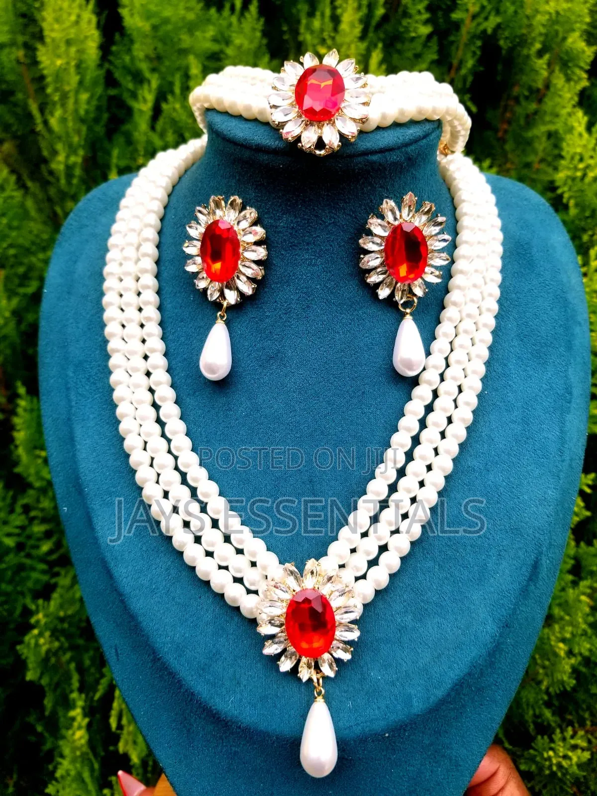 Elegant Pearl Jewelry Sets