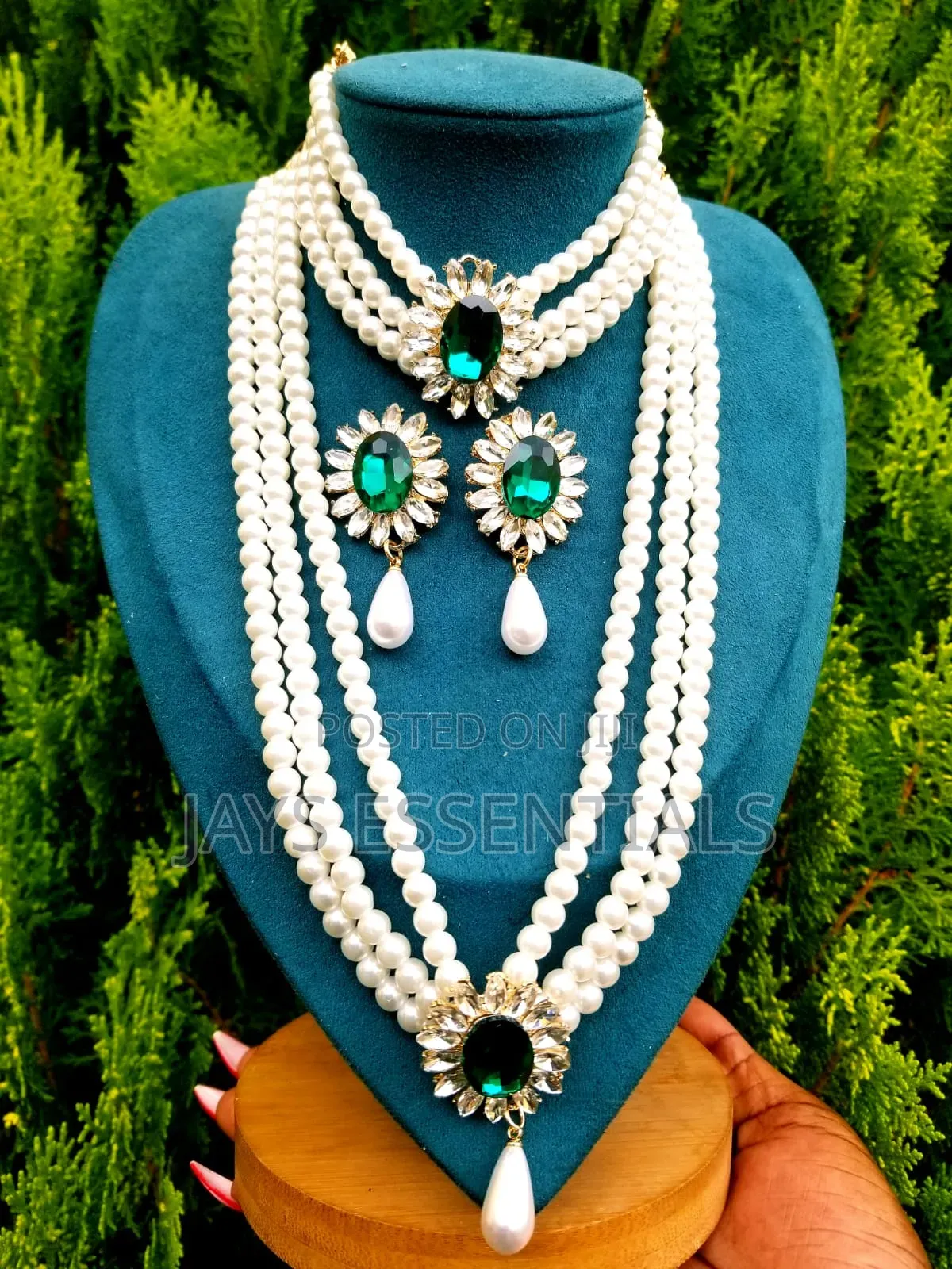 Elegant Pearl Jewelry Sets