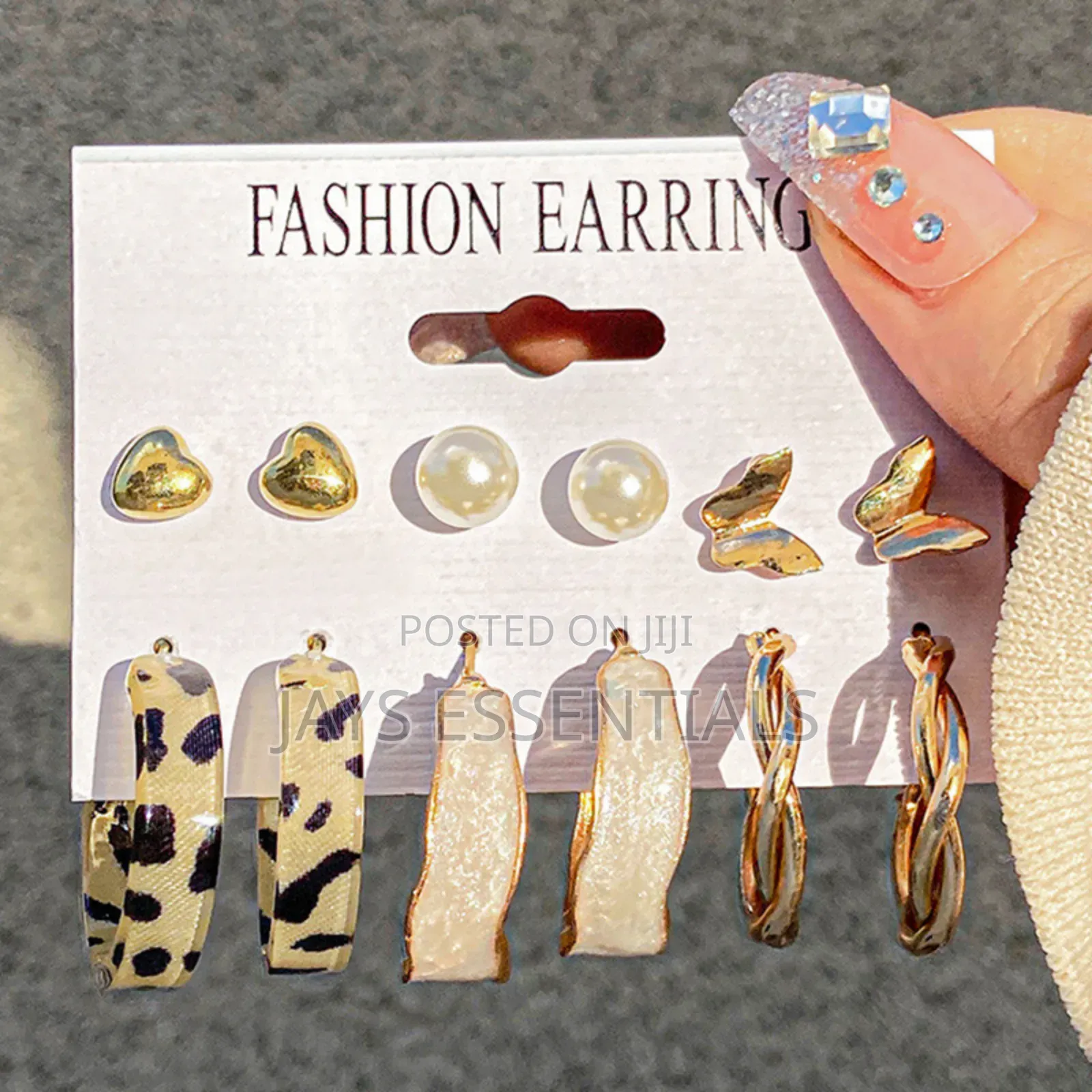 Minimalist Sets of Earrings
