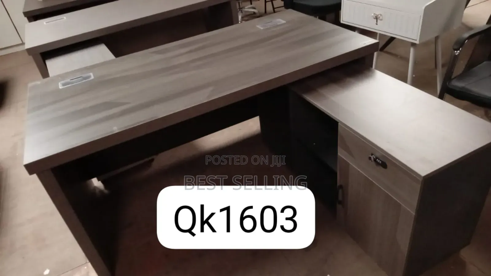 Brown 1.6m Directors Office Desk