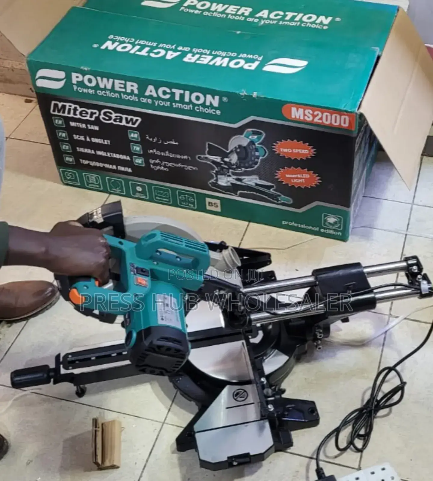 Power Action Ms2000 Sliding Compound Miter Saw.