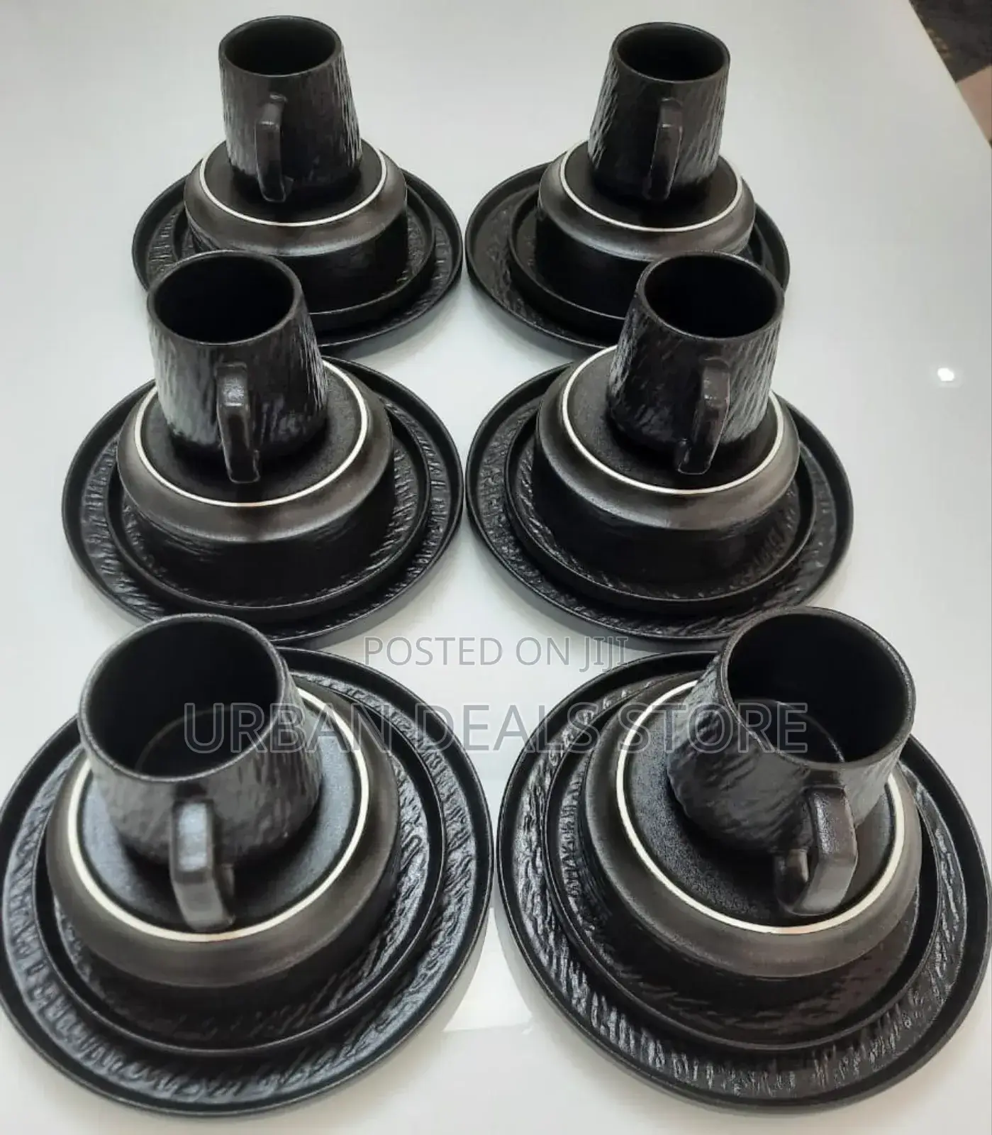 Black Ceramic Dinnerset