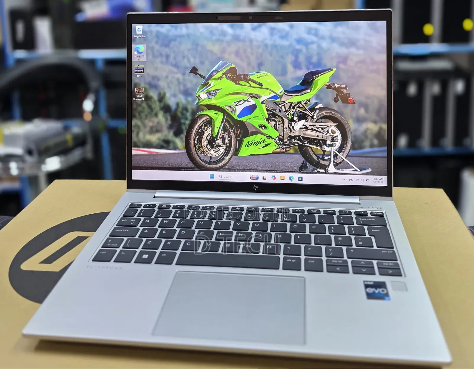 New Laptop HP EliteBook 830 16GB Intel Core i5 SSD 512GB