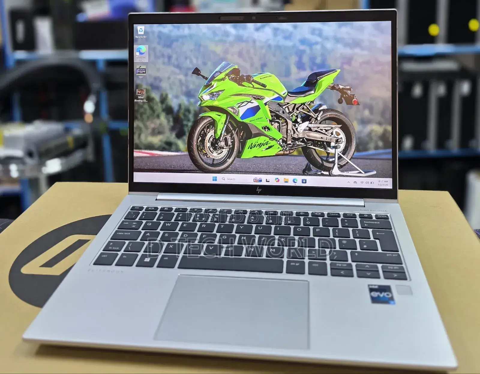 New Laptop HP EliteBook 830 16GB Intel Core i5 SSD 512GB