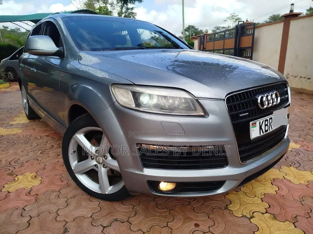 Audi Q7 2006 Gray
