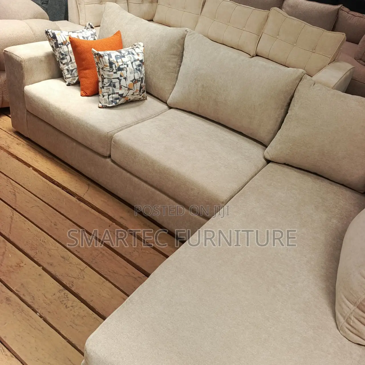 Excellent 6 Seater Bold L Seat
