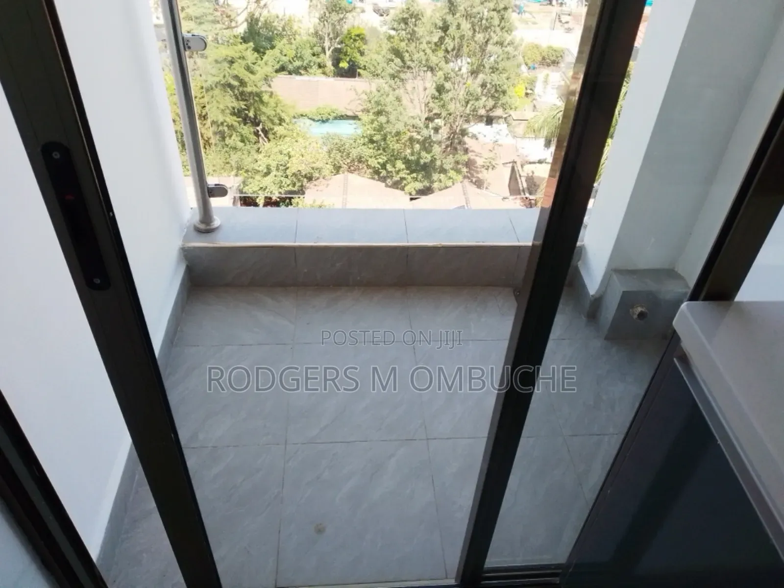 1bdrm Apartment in State House Area for rent