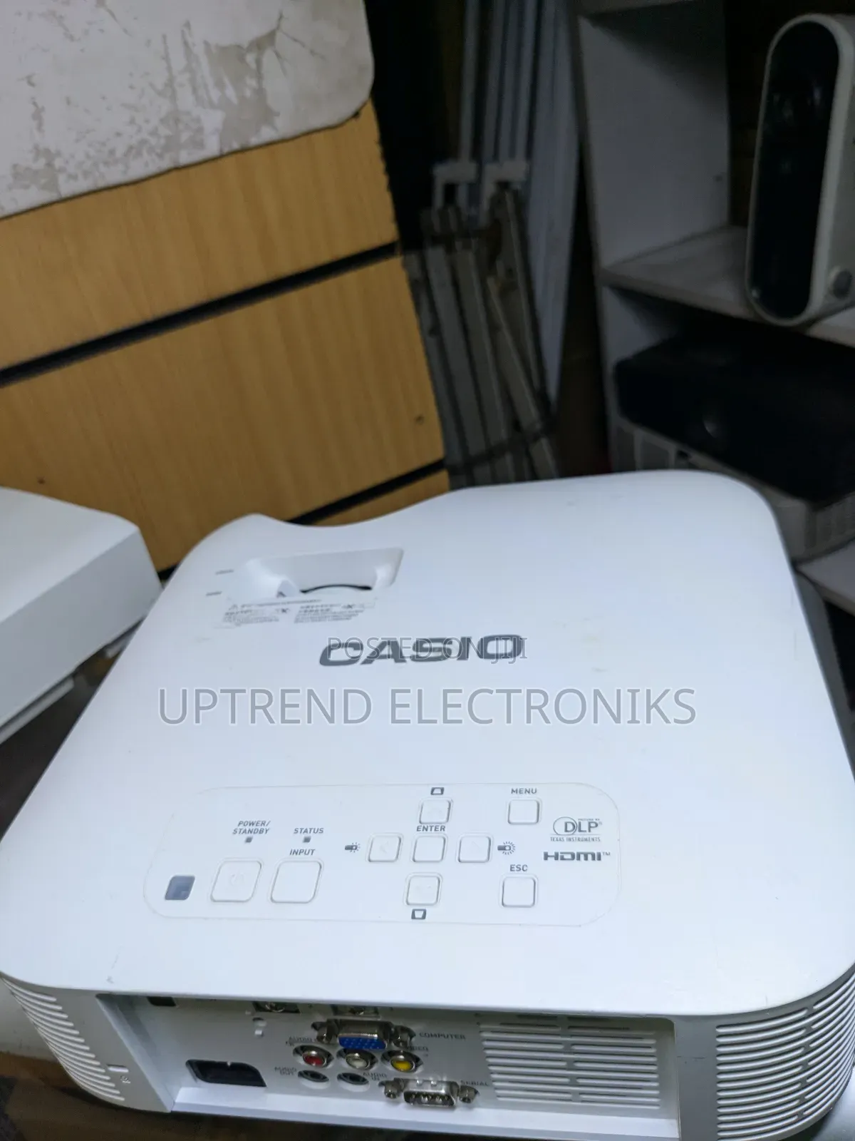  Casio Xj‐F11x Projector – Bright Lamp‐Free!