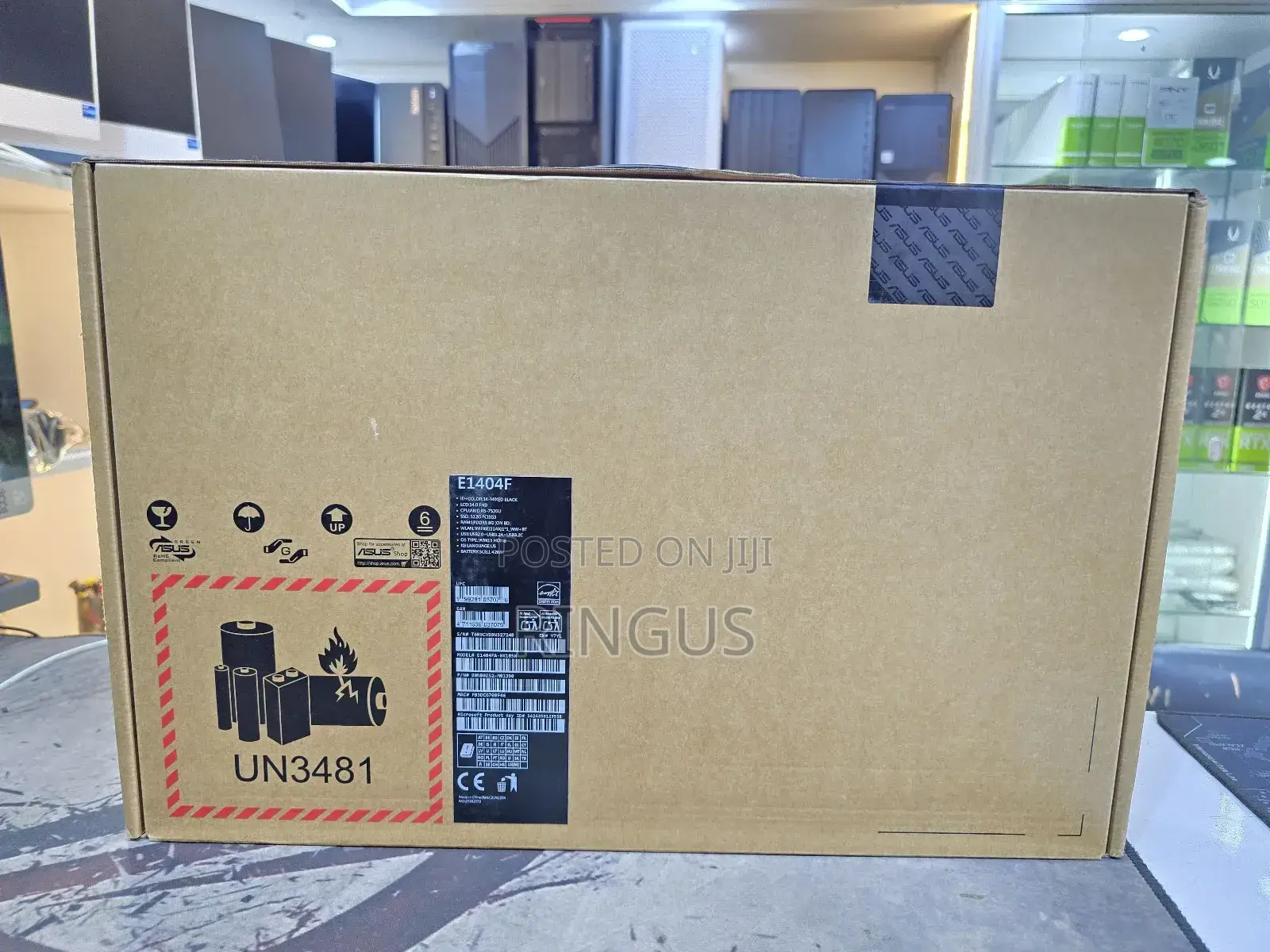 New Laptop Asus VivoBook E403NA 8GB AMD Ryzen 5 SSD 512GB