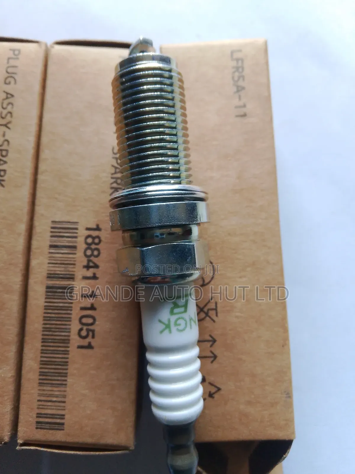 Spark Plugs Long Cut Hyundai Ix35 (Genuine Brand)