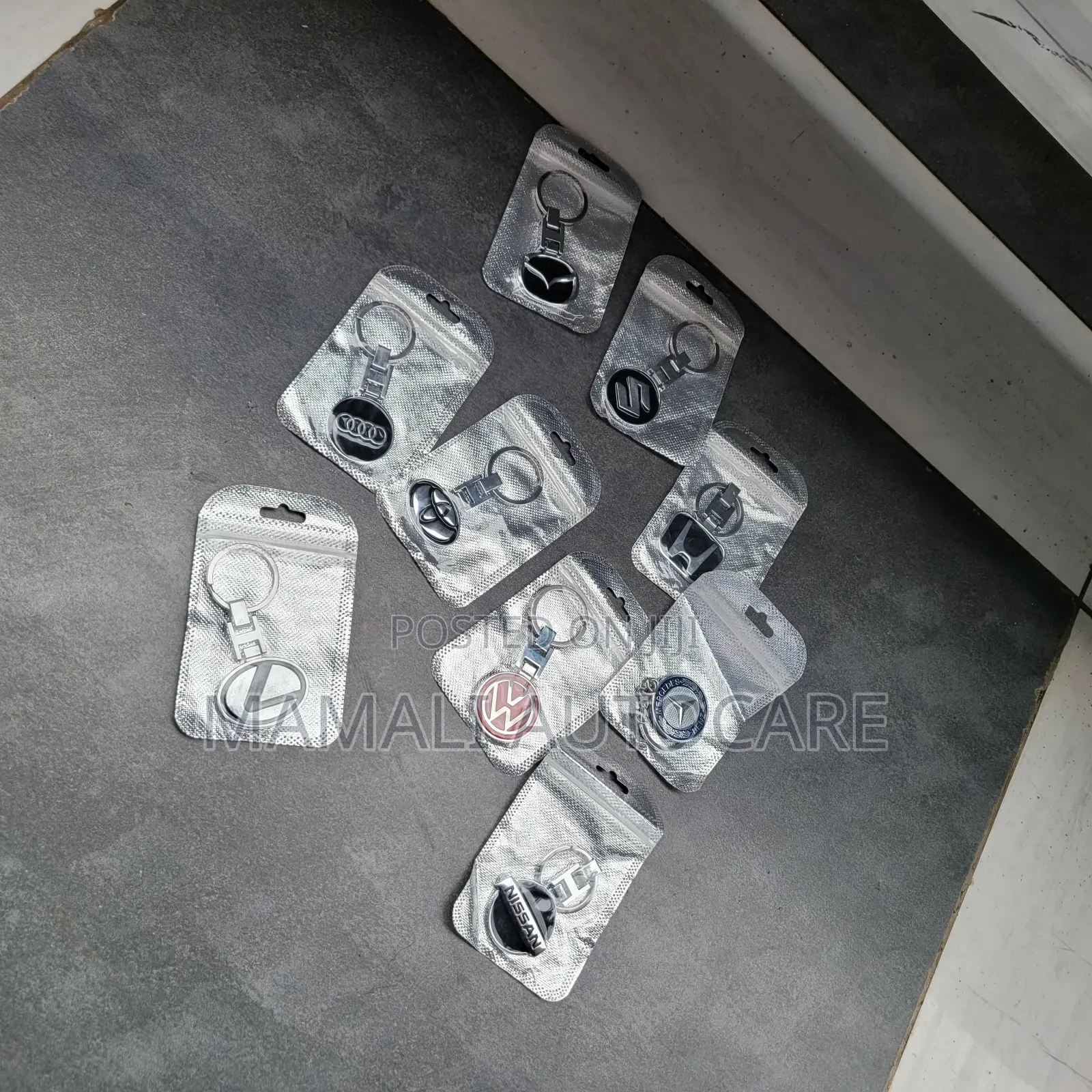 Branded Metal Key Holder With Ring