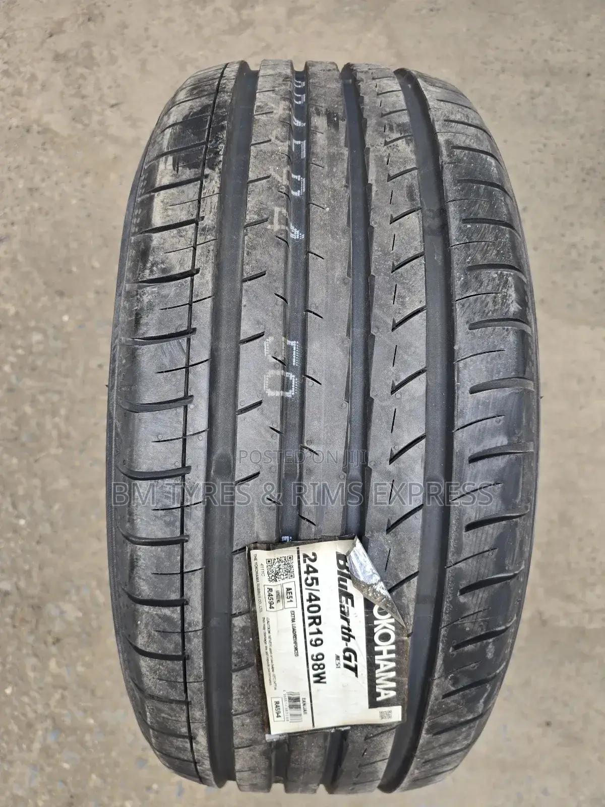 245 /40 R19 Yokohama Tyres (Blueearth Gt)