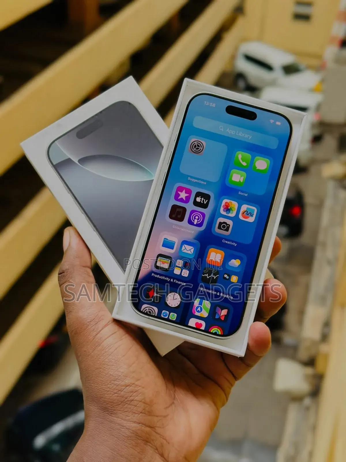 New Apple iPhone 16 Pro 256 GB Gray