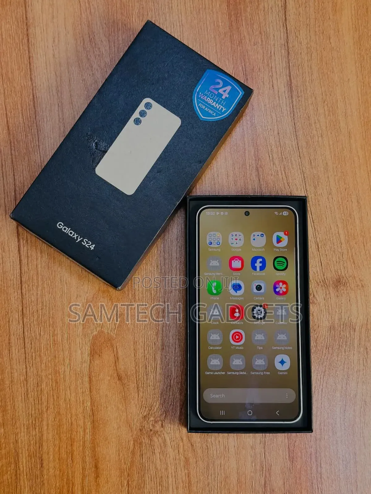Samsung Galaxy S24 256 GB Gray