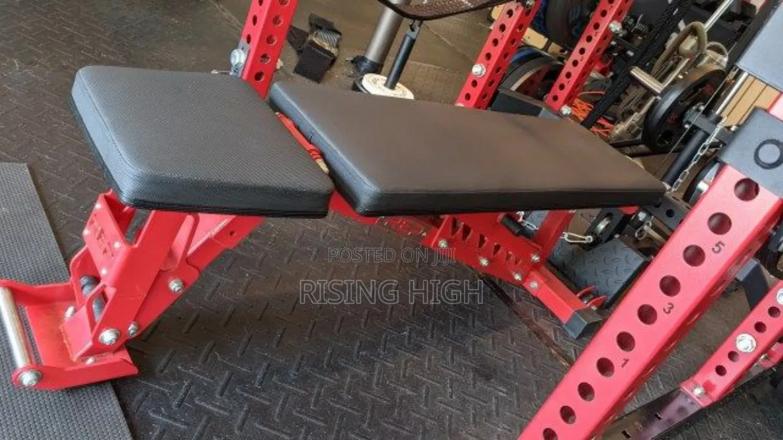 Adjustable Gym Bench. Heavy Built.