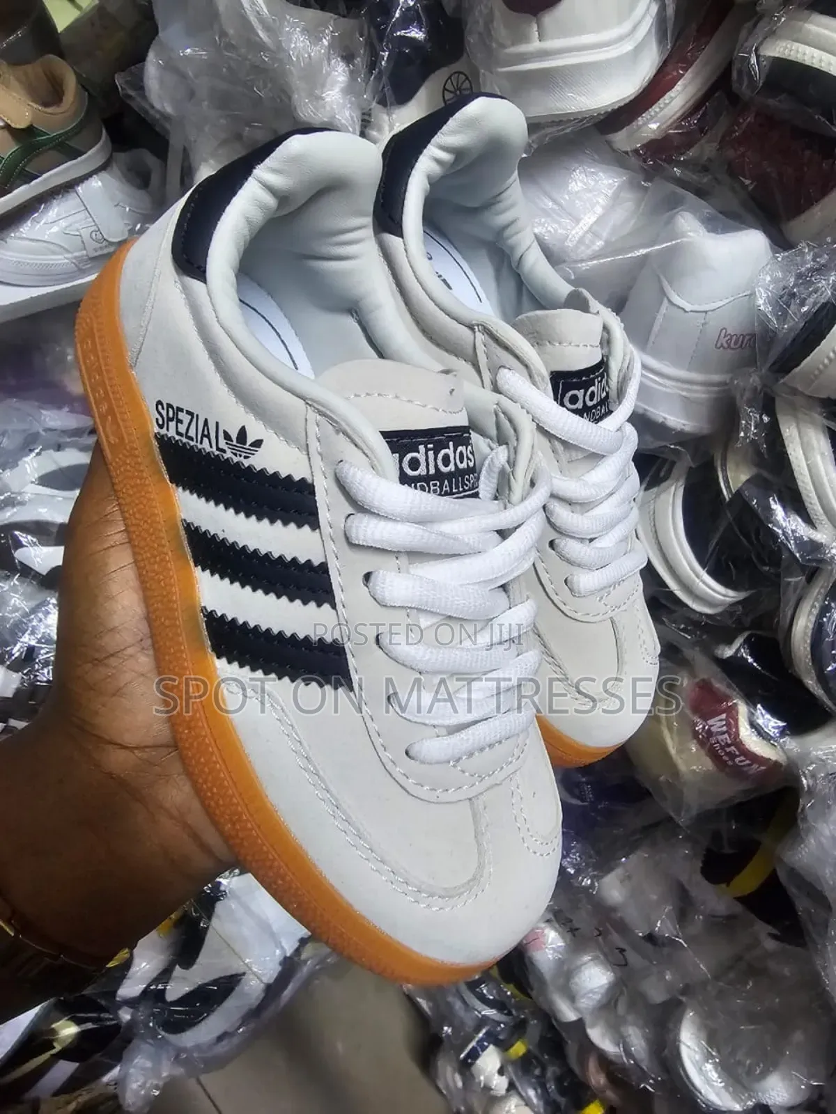 Cool Kids' Spezial Adidas. Sizes 28-35. Delivery Services Available.