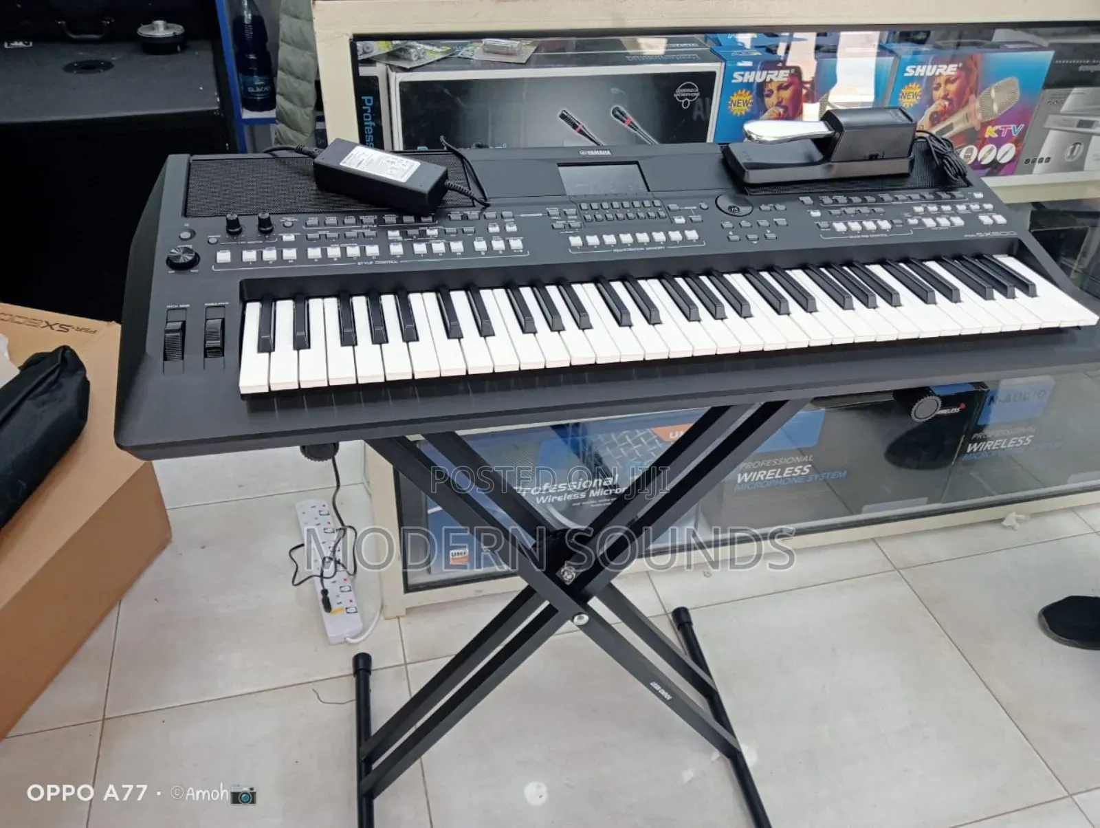 Yamaha 61 Key Professional Keyboard Sx 600