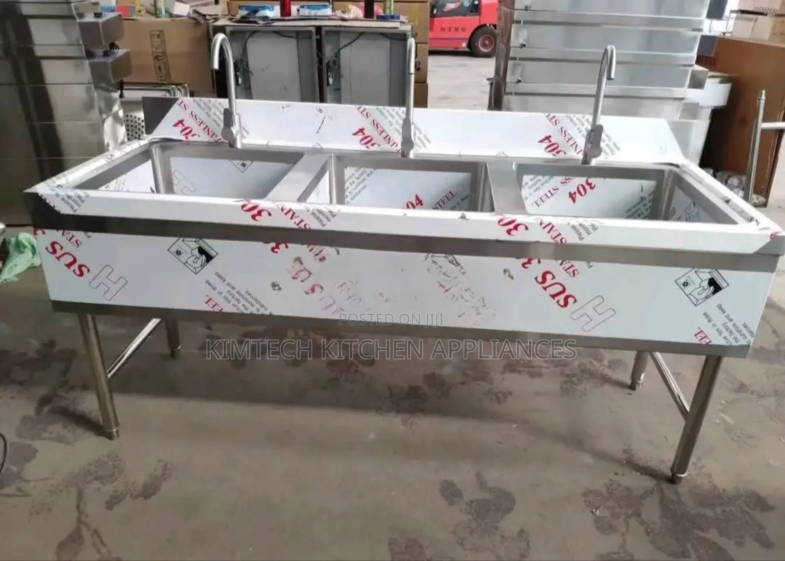 Triple Sinks Bowls