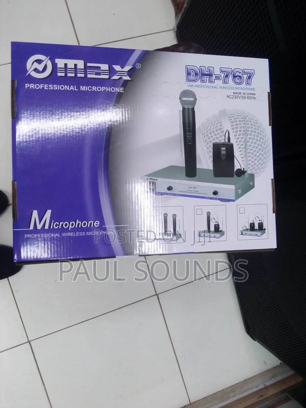 Max Dh-767 VHF Professional Wireless Microphone System