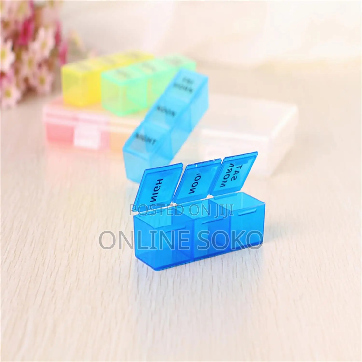 7 Day Pill Organizer Box – Weekly Medicine Storage Case
