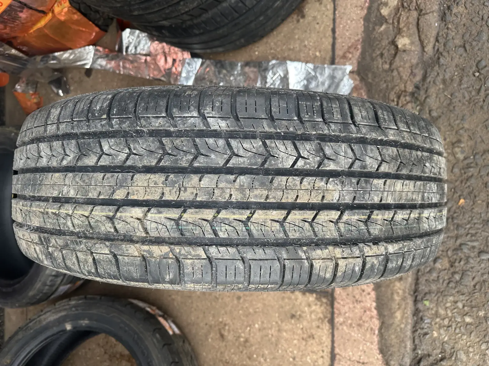 275/60r20 Centara Tires