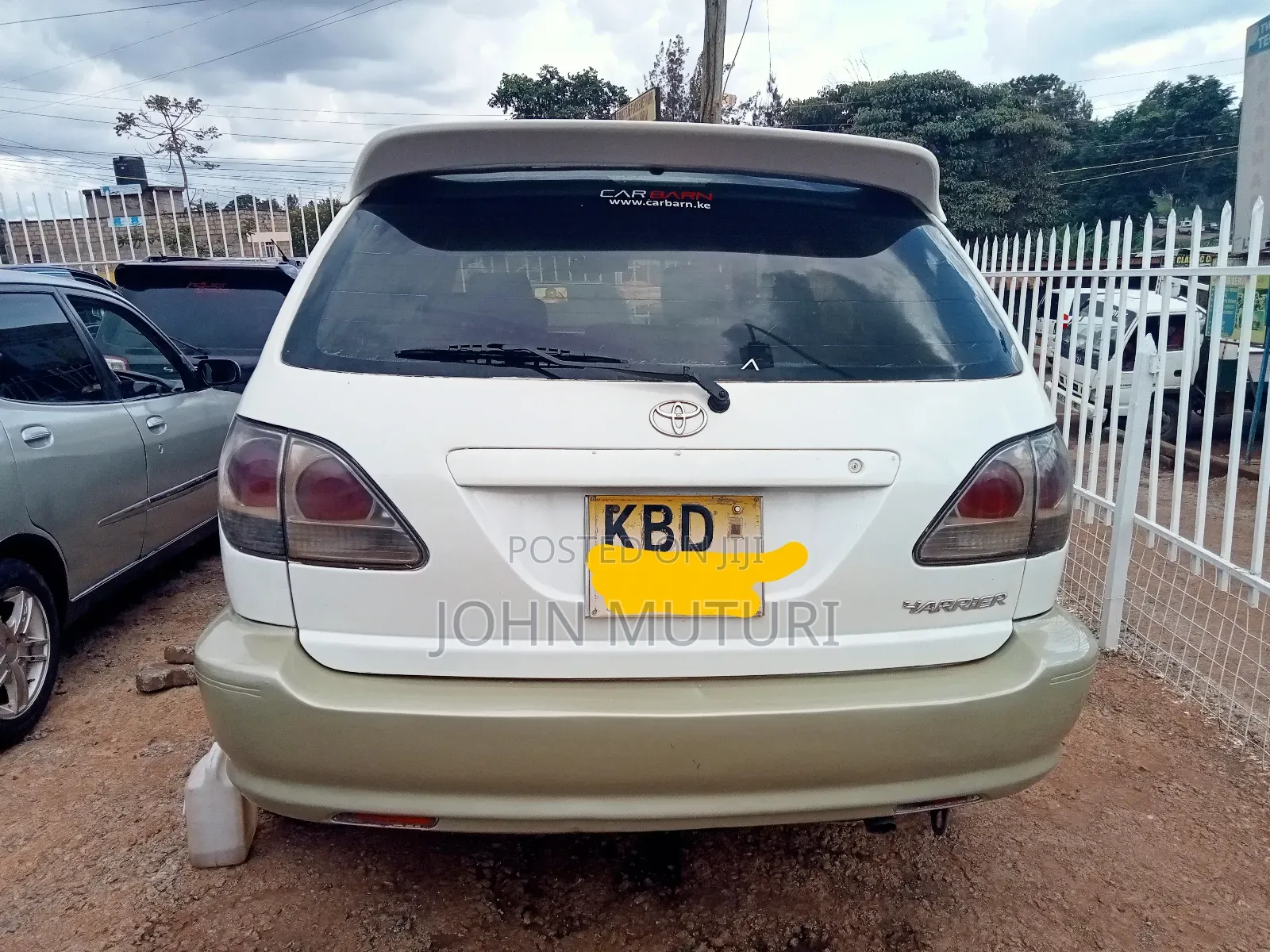 Toyota Harrier 2001 White