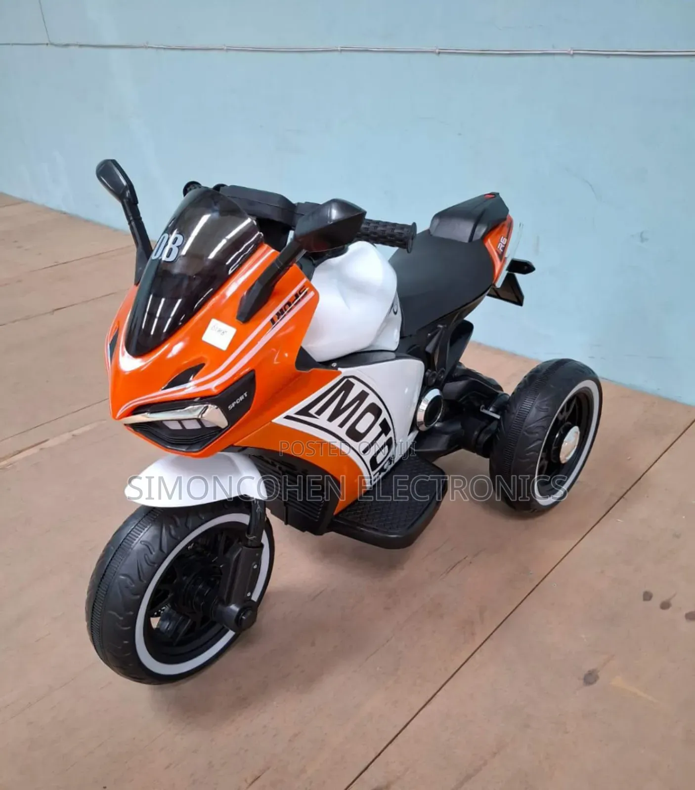 12 Volts Electric Motorbike 3 Wheeler