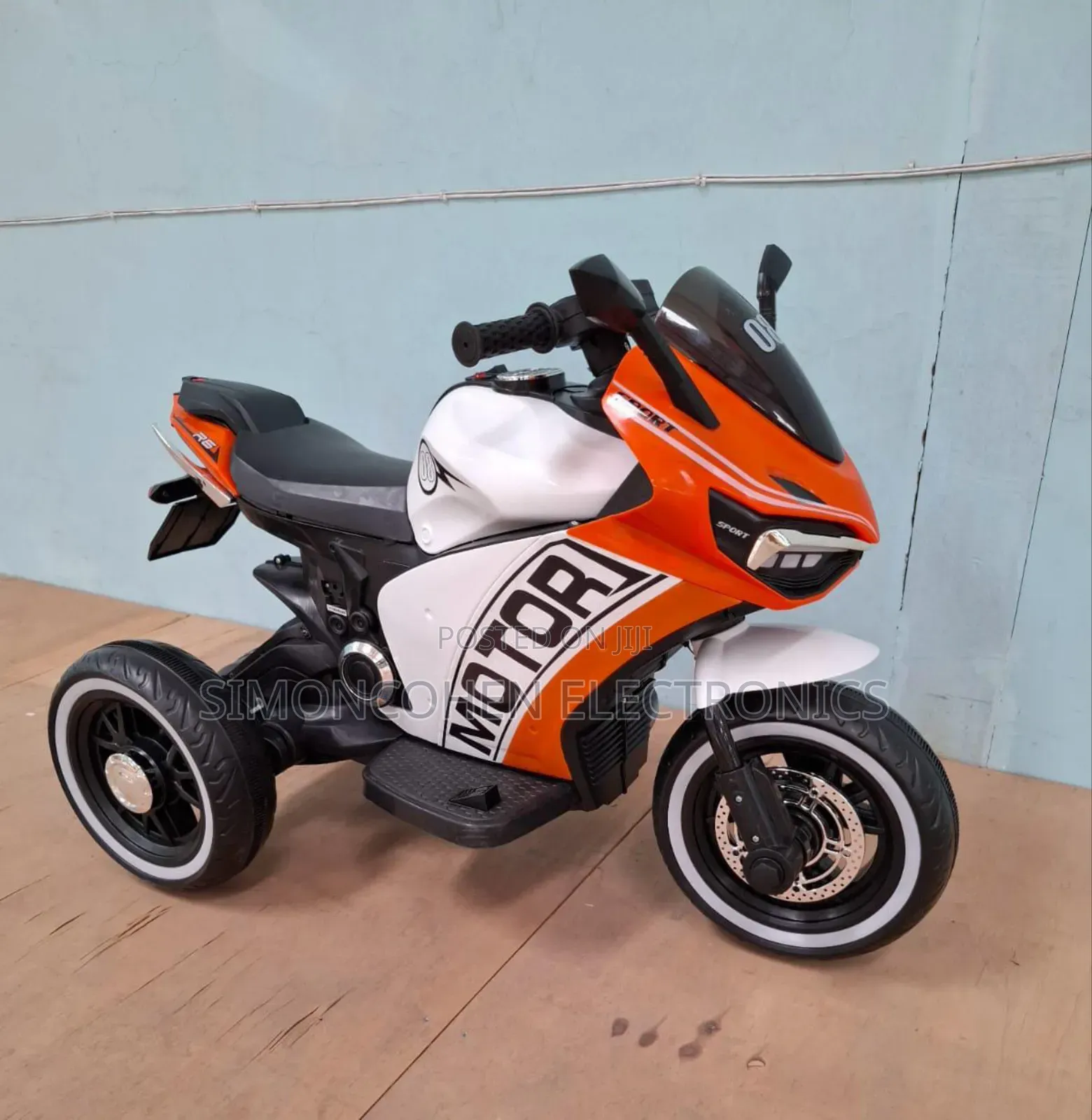 12 Volts Electric Motorbike 3 Wheeler