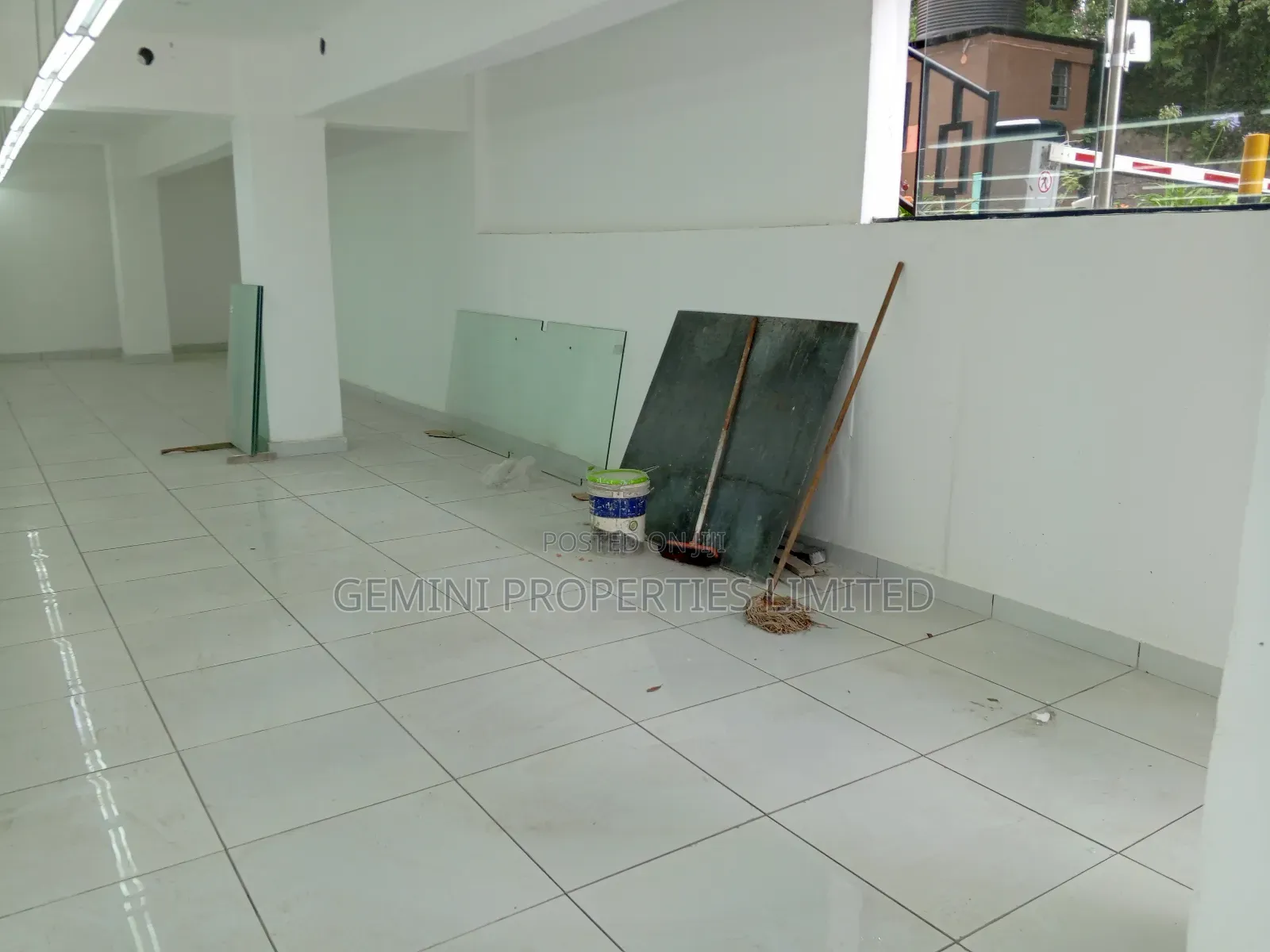 Shops/Offices to Rent