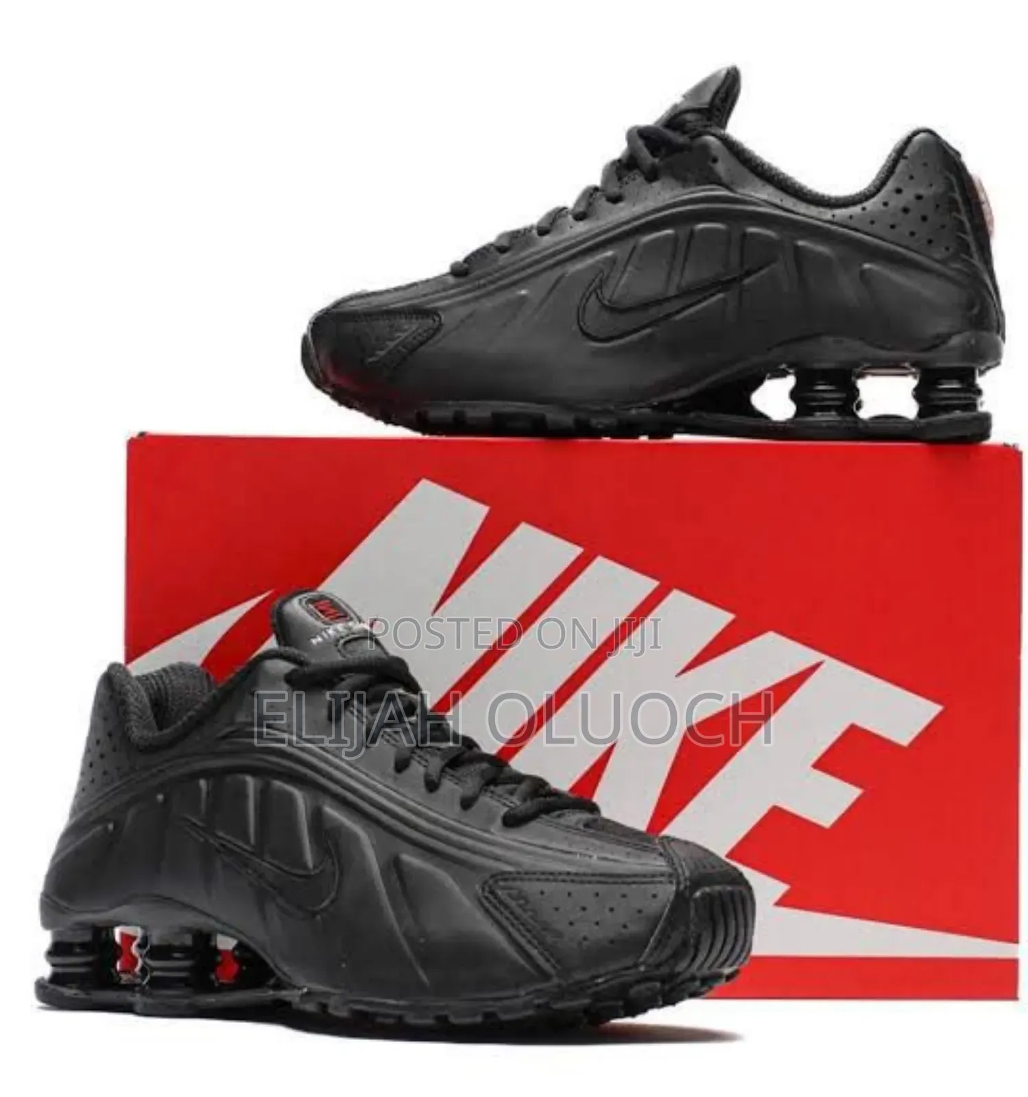 Nike Shox R4 Tripple Black 🔥

Quality 👌🏽

Size 39-45