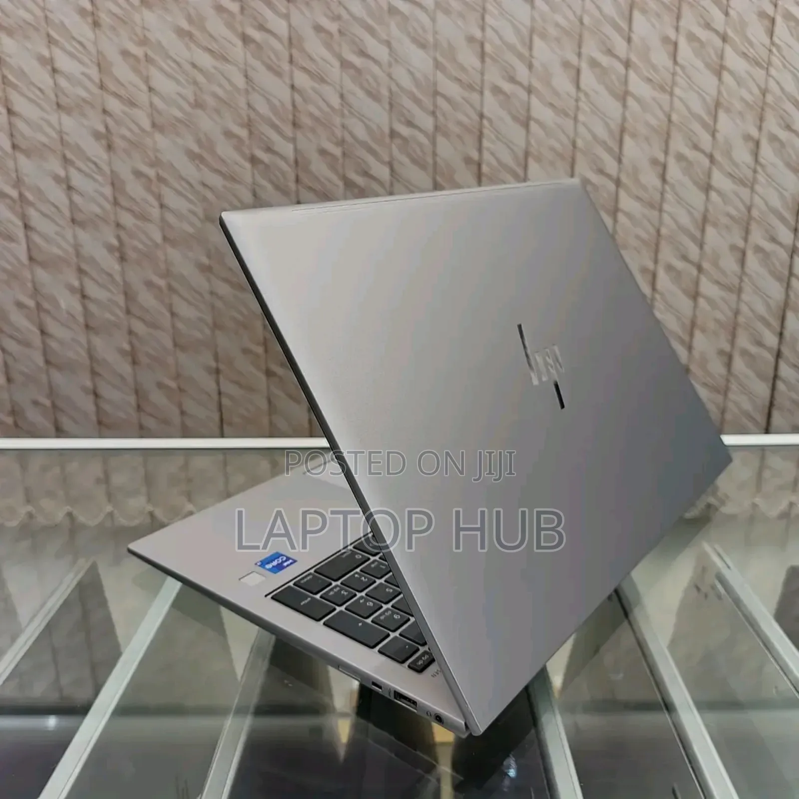Laptop HP ZBook Firefly 16 G10 16GB Intel Core i7 SSD 512GB