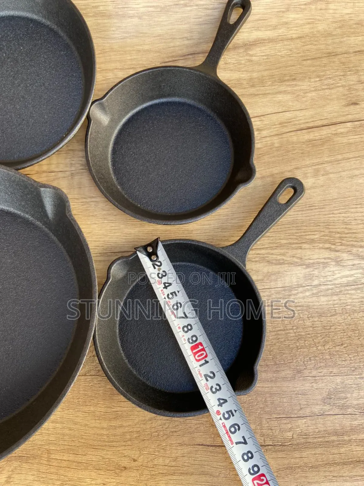 4pcs Cast Iron Pans Set