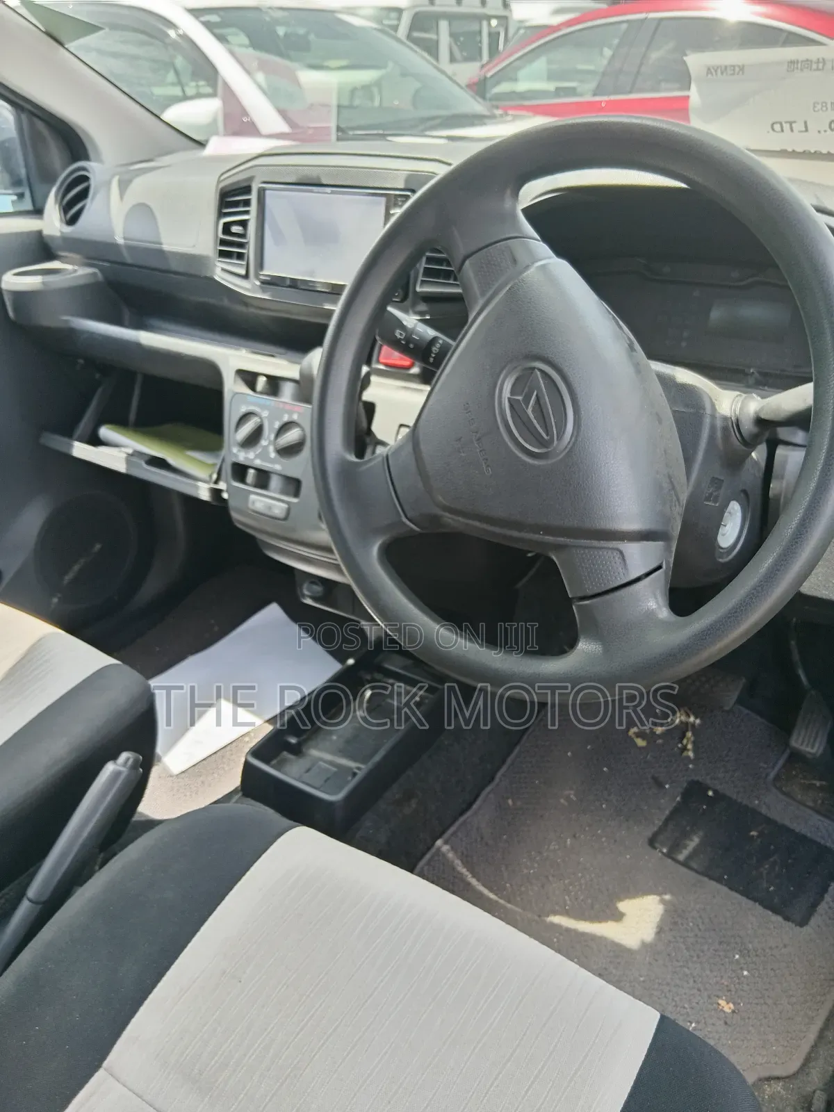 Daihatsu Mira 2018 Silver